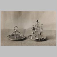 Fotografie eines Tafelgeraets aus Silber und Glas, photo MAK.jpg